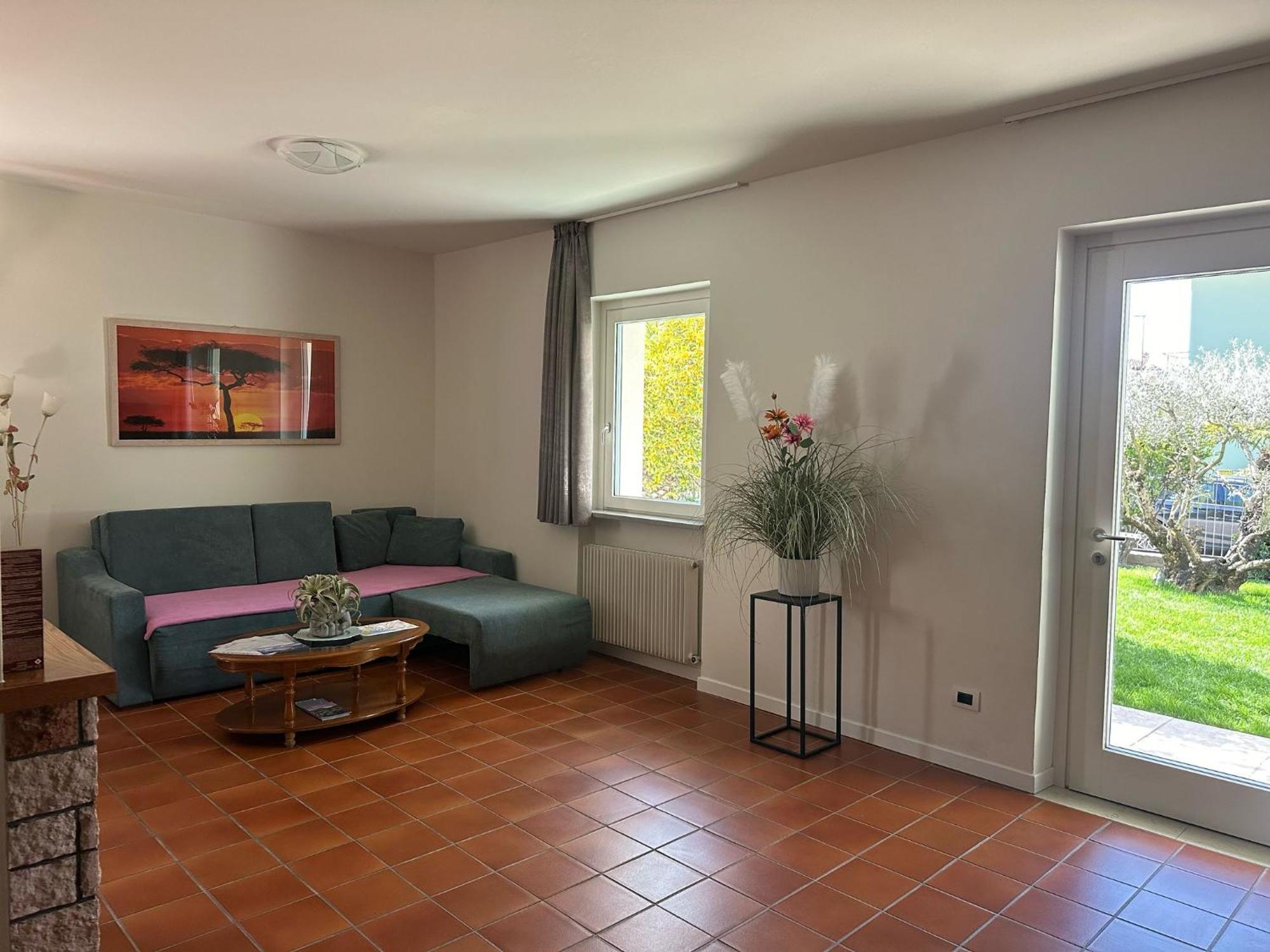 Residence Villa Dalila - Appartamento Dalila Riva del Garda Exterior foto
